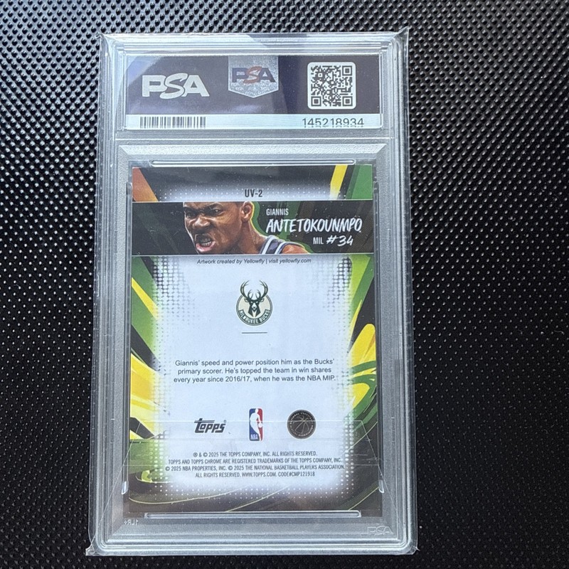 Topps Chrome Basketball Giannis Antetokounmpo   Case Hit SSP Ultra Violet PSA9 view 2