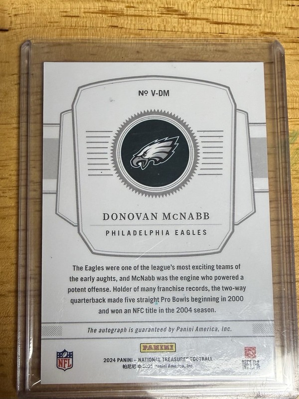 2024 Panini National Treasures Donovan McNabb Virtuoso Auto 23/25 Eagles SSP view 2