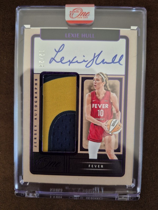 2025-26 Panini One And One Lexie Hull Patch Auto /25