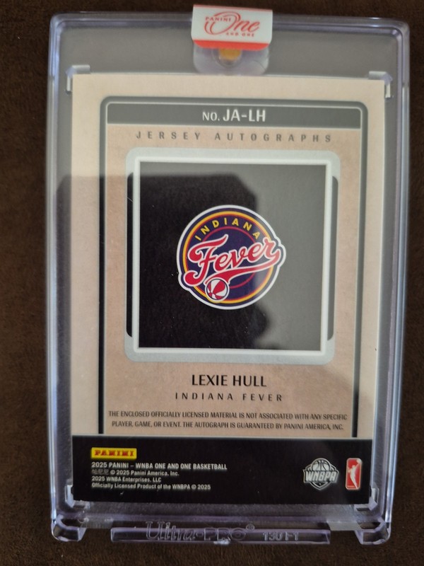 2025-26 Panini One And One Lexie Hull Patch Auto /25 view 2
