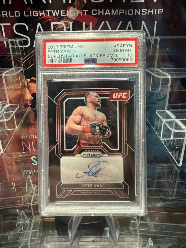 Petr Yan Superstar Auto PSA 10 1/1