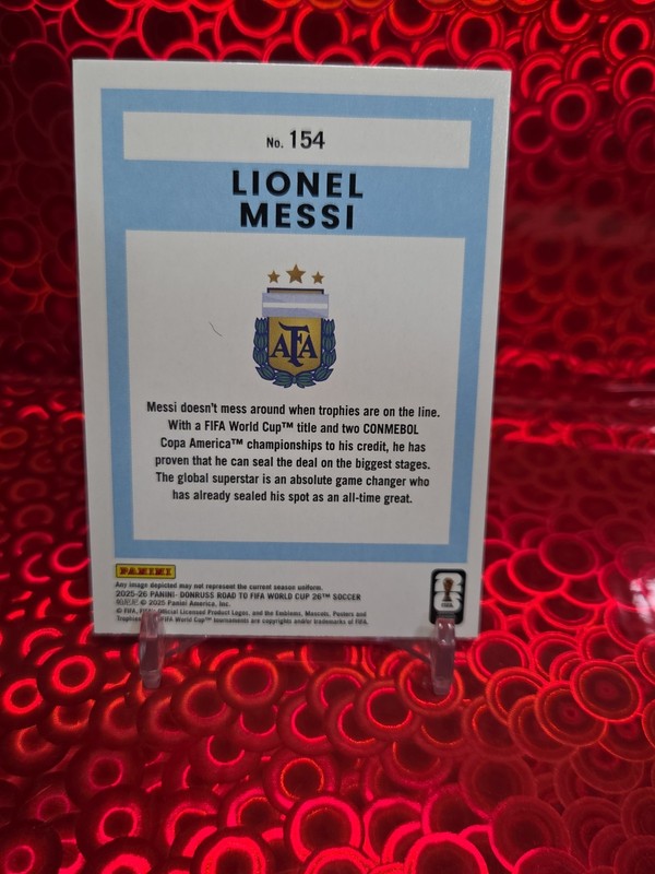 2025-26 Panini Donruss Road to Fifa World Cup - Lionel Messi #154 Silver view 2