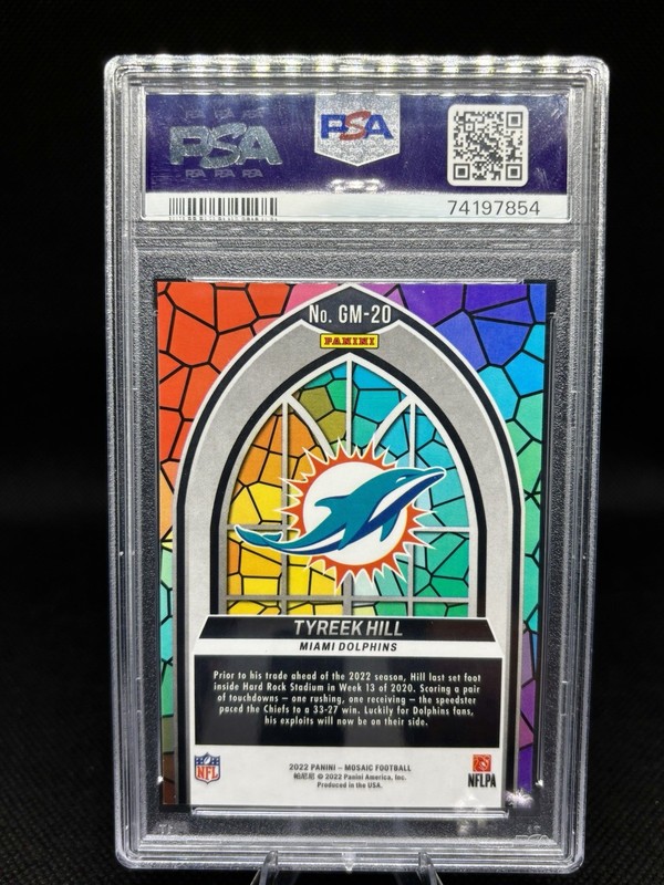 2022 Panini Mosaic Tyreek Hill Glass Mosaic PSA 10 view 2