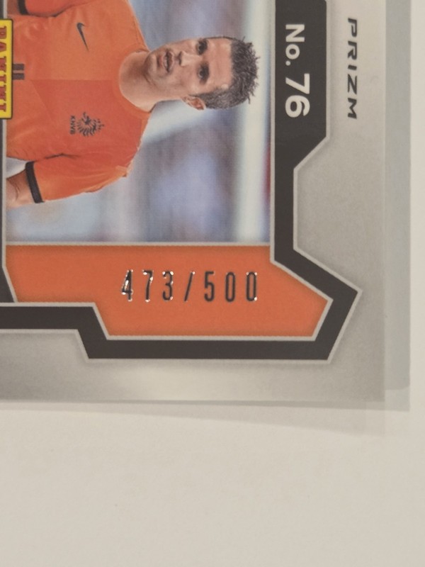 2026 Prizm World Cup Robin Van Persie Gold Shimmer /500 Netherlands view 2