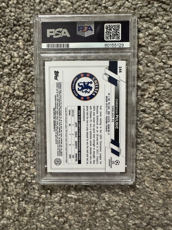2022-23 Topps Chrome Christian Pulisic Red & Gold Seismic PSA 10 Pop 1 USA  view 2
