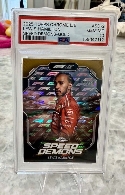 2025 Topps Chrome F1 LEWIS HAMILTON GOLD Speed Demons PSA 10! FERRARI 🏎️. POP 1