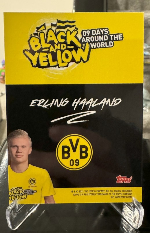 2021 Topps ERLING HAALAND Black & Yellow Borussia Dortmund BVB 09 view 2
