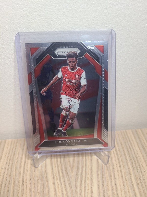 Bukayo Saka RC 2020-21 Panini Prizm EPL Base ROOKIE ARSENAL ENGLAND view 2