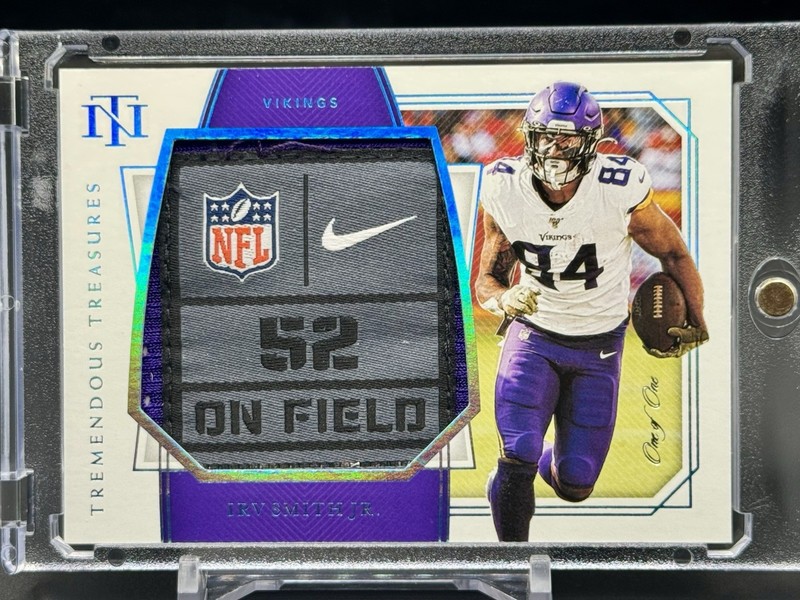 2019 National Treasures Irv Smith Worn Laundry Tag Patch One of One 1/1 Rookie view 1