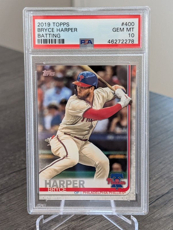 2019 Topps BRYCE HARPER #400 Batting Phillies PSA 10 view 1