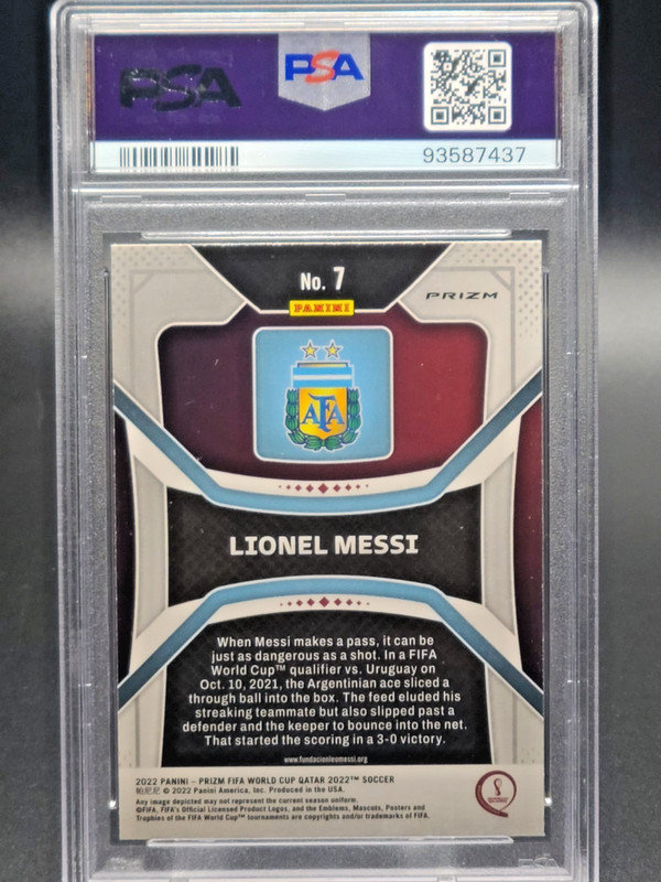 2022 Panini Prizm WC Qatar - Lionel Messi #7 Argentina Hyper Prizm SP view 2