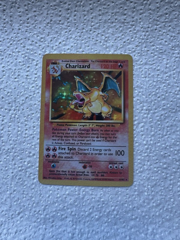 Pokémon Charizard Psa Ungraded