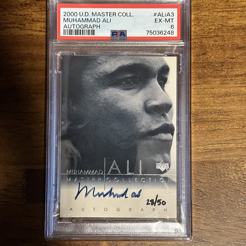 2000 Upper Deck Master Collection Muhammad Ali 28/50 Autograph PSA DNA EX-MT 6 