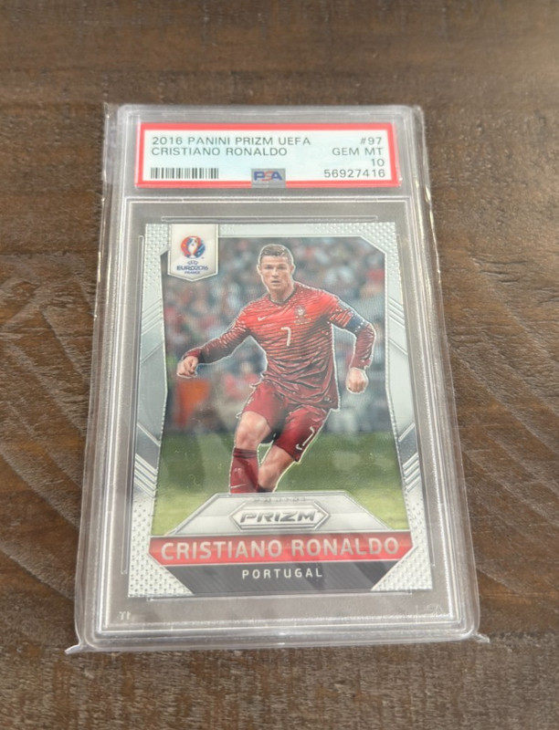 2016 Panini Prizm UEFA Cristiano Ronaldo PSA 10 #97 Portugal