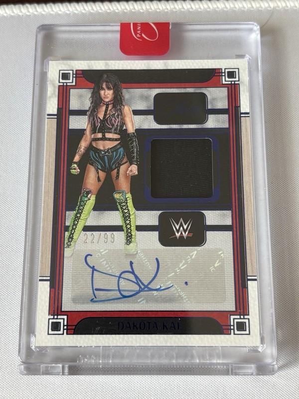 2024 Three Count WWE Dakota Kai Memorabilia Autographs Patch Auto Blue /99