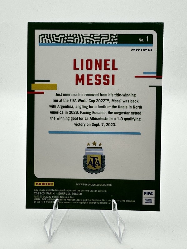2023-24 Panini Donruss Fifa - #1 Lionel Messi Optic Velocity Prizm view 2