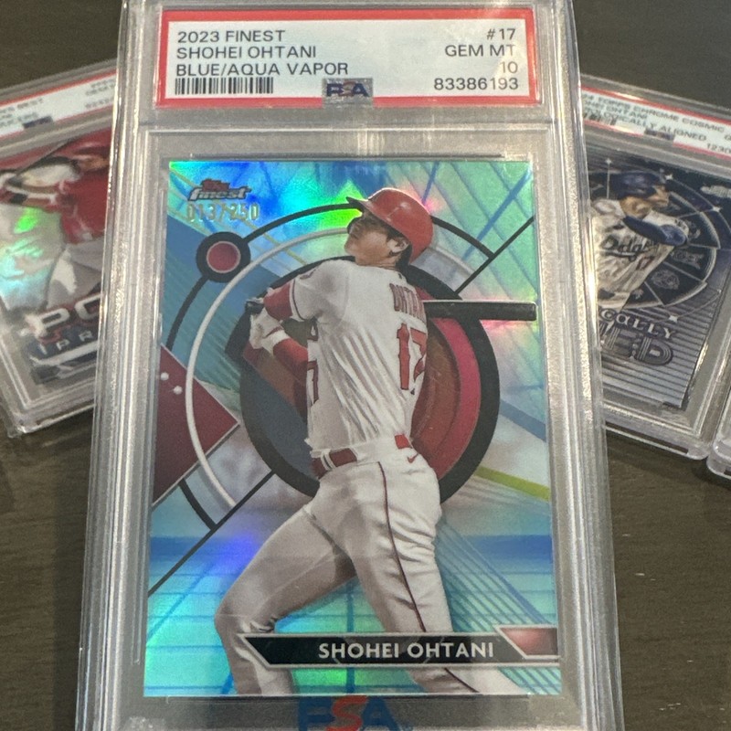 Shohei Ohtani BLUE AQUA VAPOR REFRACTOR /250 SSP TOPPS CHROME NON AUTO PSA 10 view 2