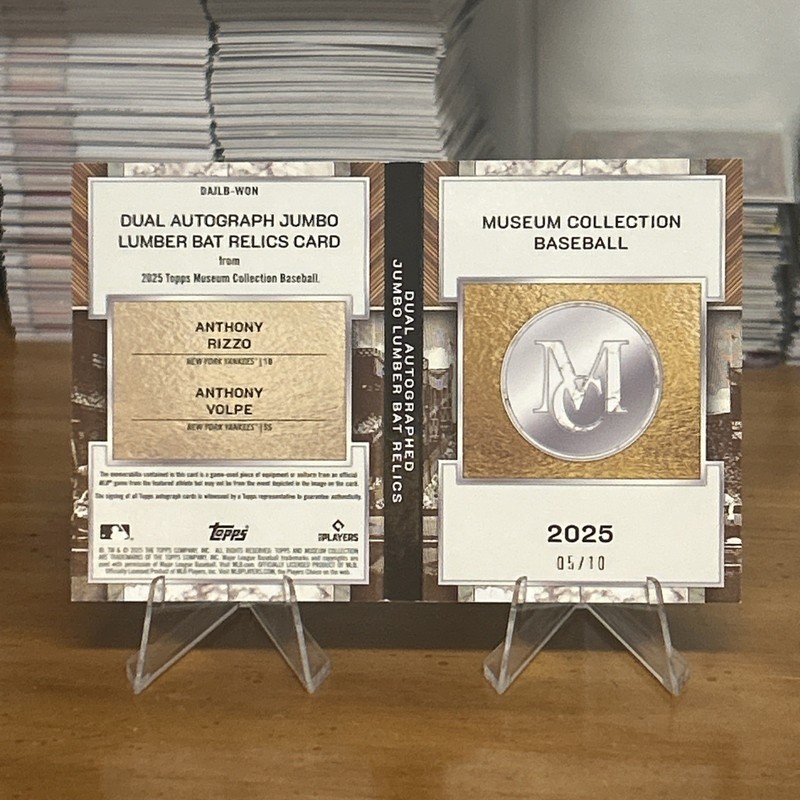 ANTHONY VOLPE RIZZO /10 DUAL GAME USED BAT AUTO JUMBO BOOKLET 2025 TOPPS MUSEUM view 2