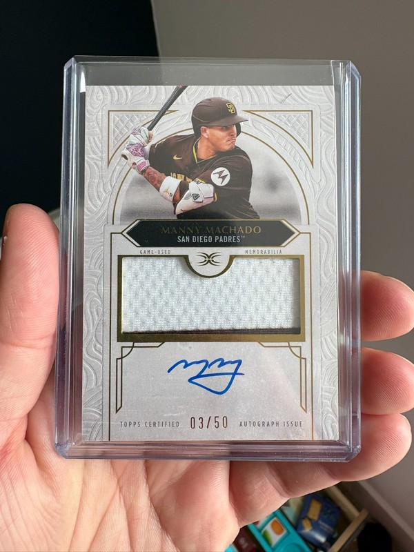 Manny Machado Auto Relic /50 - 2025 Topps Definitive Collection #DAR-MM Padres