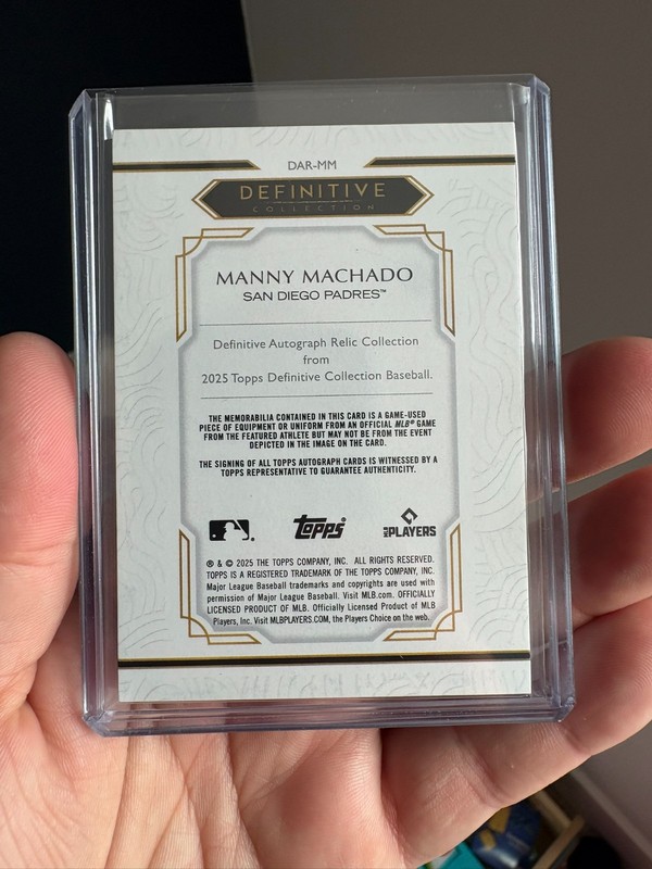 Manny Machado Auto Relic /50 - 2025 Topps Definitive Collection #DAR-MM Padres view 2