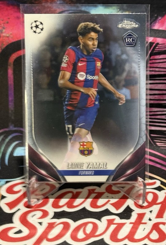 2023-24 Topps Chrome UEFA Lamine Yamal RC Rookie #64 Barcelona
