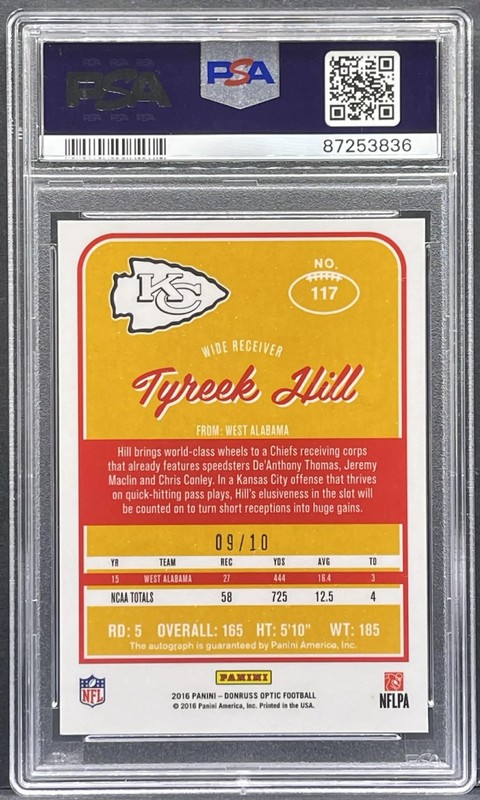 2016 Panini Donruss Optic Tyreek Hill #117 Rookie RC AUTO GOLD PRIZM /10 PSA 8.5 view 2