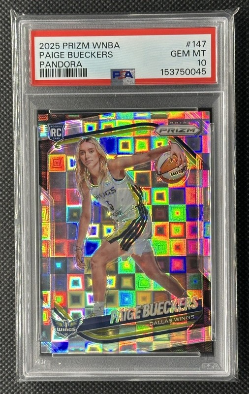 2025 Panini Prizm WNBA Paige Bueckers Rookie RC #147 Pandora Prizm PSA 10