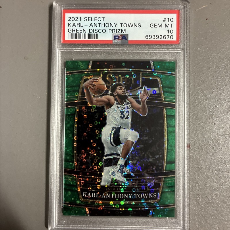 2021-22 Panini Select Karl-Anthony Towns #10 Green Disco Prizm /5 PSA 10 POP 1