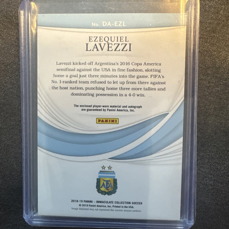 2018-19 Immaculate Ezequiel Lavezzi Dual Patch Auto #’d 13/22 Player Worn view 2