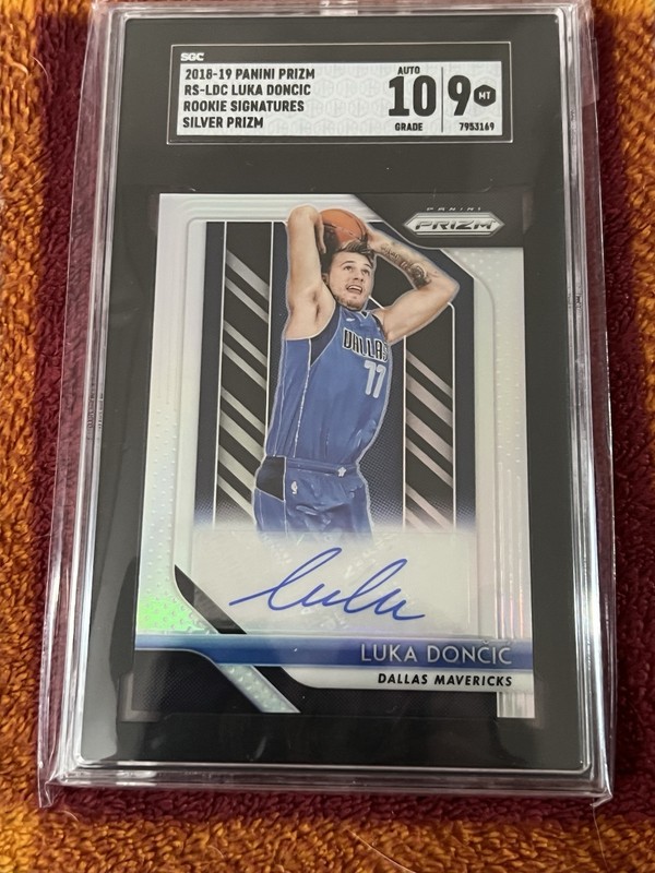 2018-19 Prizm Luka Doncic Silver Prizm Rookie Signatures Auto RS-LDC SGC 9 10 LA