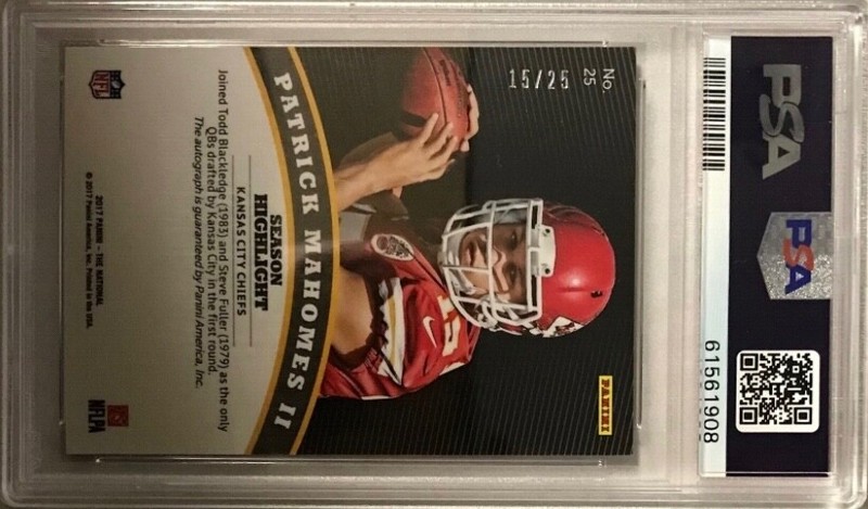 2017 Panini National VIP Patrick Mahomes Auto #15/25 Red Wave Prizm RC #25 PSA 9 view 2