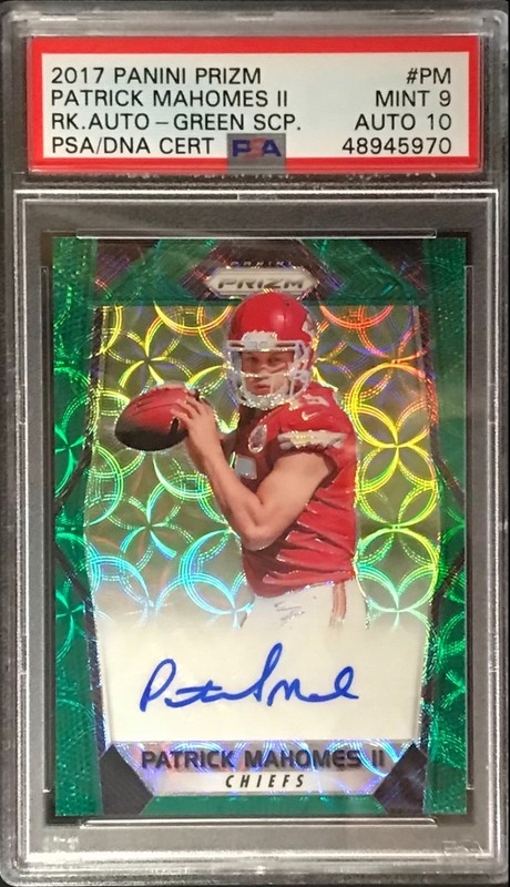 2017 Panini Prizm Patrick Mahomes Auto #15/99 JSY# Green Scope RC PSA 9/10 POP 4