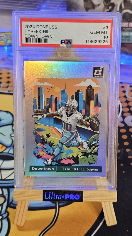Tyreek Hill 2024 PANINI DONRUSS DOWNTOWN PSA 10 #3 Dolphins 🔥🔥🔥