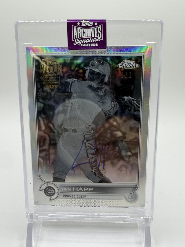 2025 Topps Archive Signature Ian Happ Autograph 2022 Chrome On Card Auto 1/1