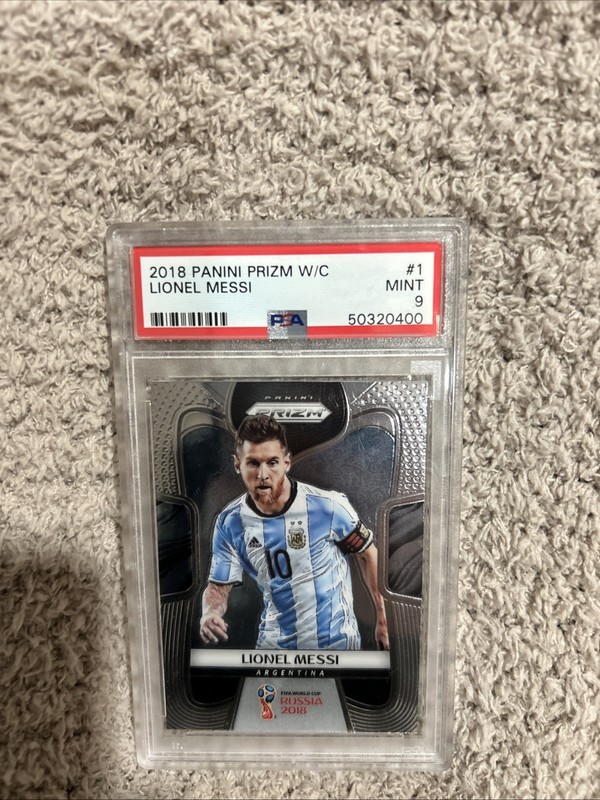2018 Panini Prizm World Cup #1 Lionel Messi PSA 9