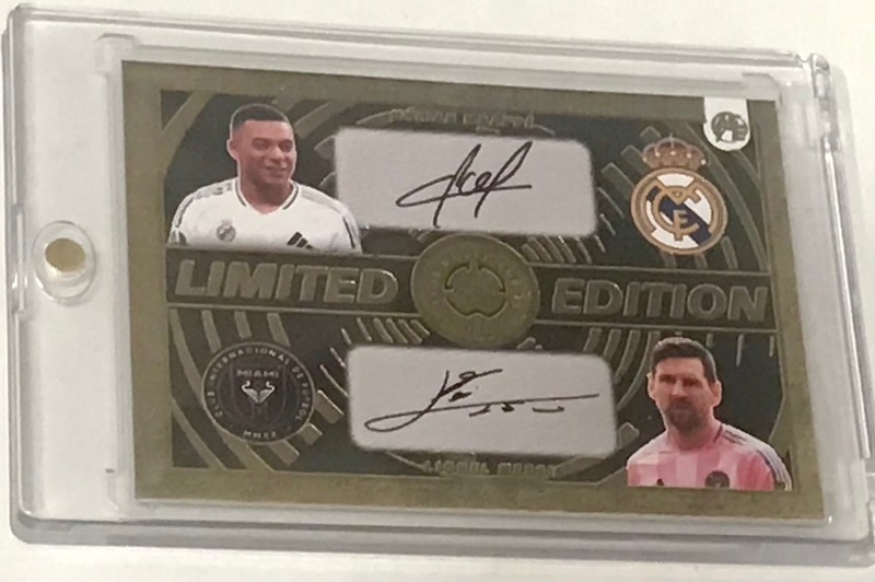 LIONEL MESSI/KYLIAM MBAPPE 2025 FIFA CLUB WORLD CUP FE Card LIMITED Printed Auto