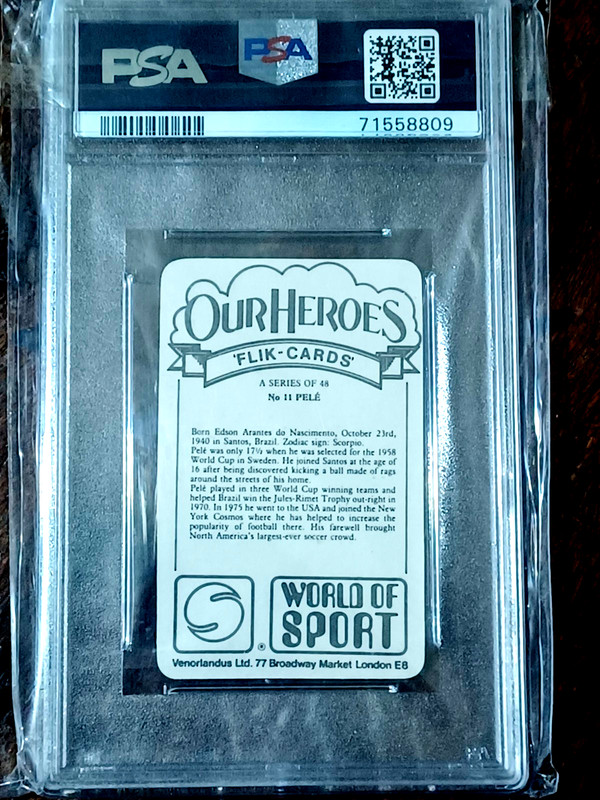 1979 Venorlandus LT #11 PELE Our Heroes World of Sport PSA 9 Mint view 2