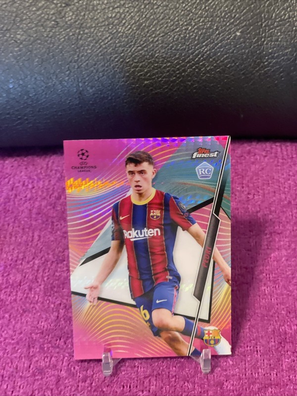 2020-21 TOPPS FINEST UCL PEDRI #36 RC PINK PRIZM REFRACTOR SP#/125 FC BARCELONA view 2