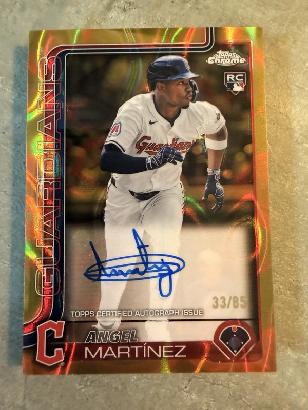 2025 Topps Chrome Update Angel Martínez Gold/Orange Lava Refractor AUTO RC/85 🔥