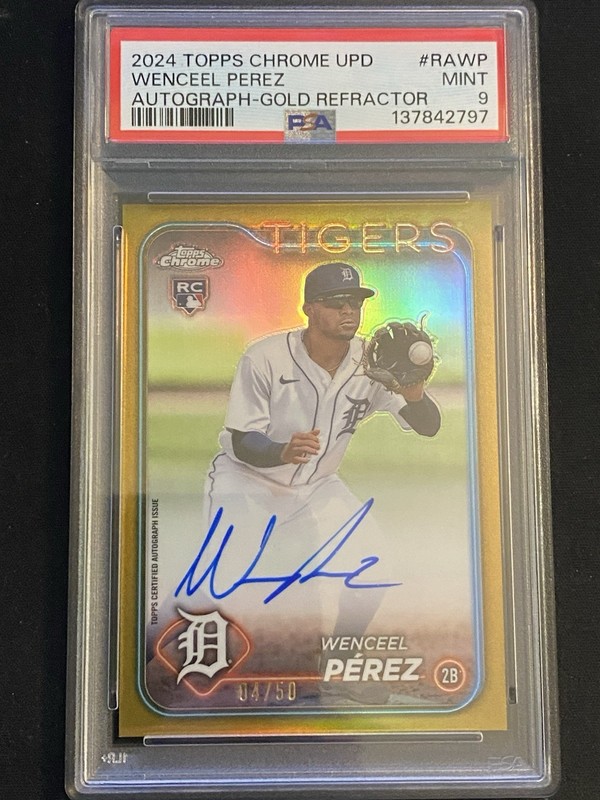 2024 Topps Chrome Update Wenceel Perez Gold Refractor Auto /50 PSA 9