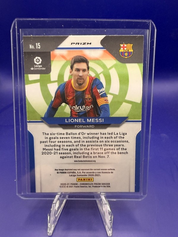 2020-21 Panini Chronicles - Prizm La Liga Lionel Messi #15 Silver Prizm view 2
