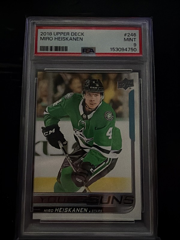 2018-19 Upper Deck - Young Guns Miro Heiskanen #246 (RC) PSA 9