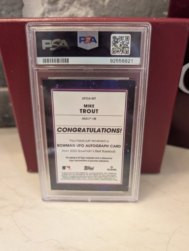 2022 Bowman's Best MIKE TROUT UFO Refractor ON-CARD AUTO /250 PSA 9 MINT view 2