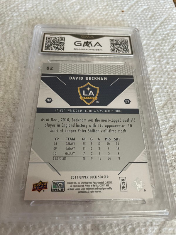 DAVID BECKHAM GALAXY 2011 UPPER DECK  # 82 GRADED 9 L@@@K view 2