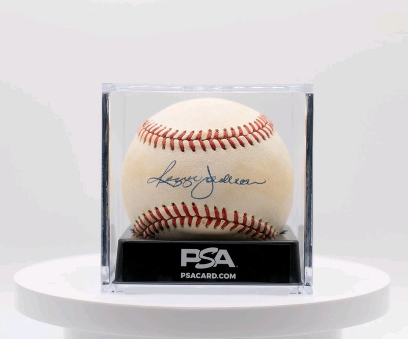 Reggie Jackson - Autograph PSA 10 GEM MINT - Signed OAL Baseball Autograph