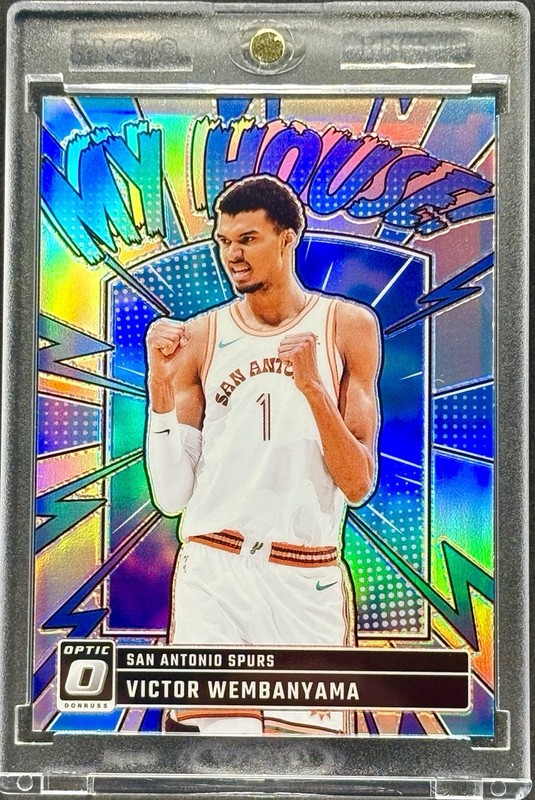 Victor Wembanyama RARE HOLO REFRACTOR INVESTMENT CARD PANINI SSP SPURS MINT