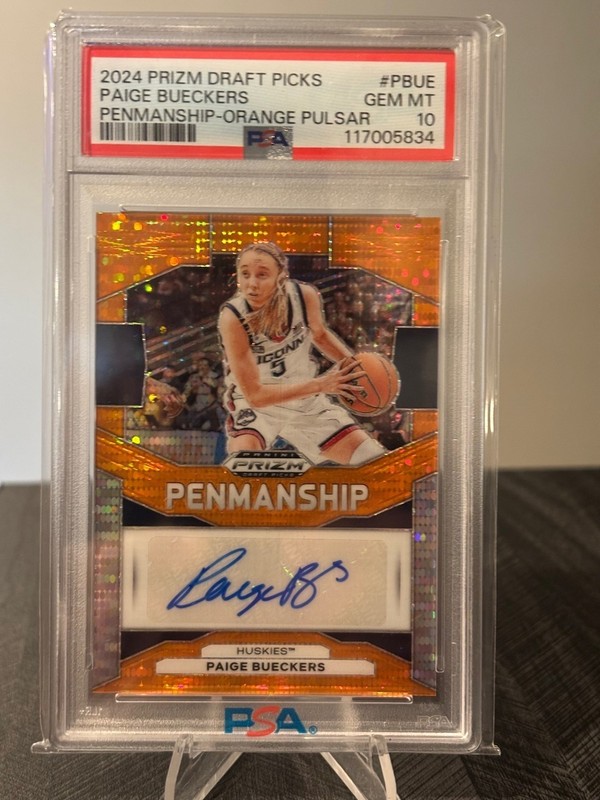 2024-25 Prizm Draft Picks-Penmanship Paige Bueckers Orange Pulsar /49 -  PSA 10