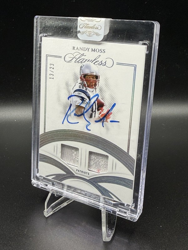 2025 Panini Flawless /23 Randy Moss Game Used Dual Patch Auto Patriots Sealed view 2