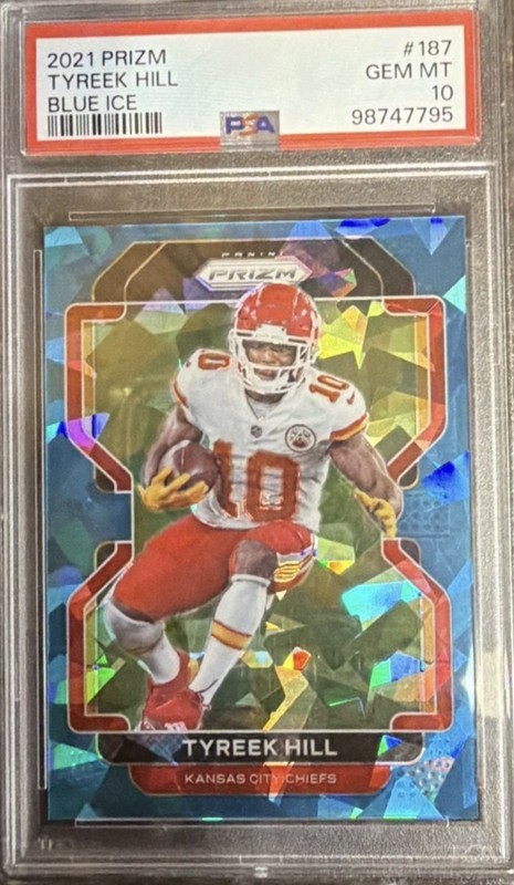 2021 Panini Prizm - Tyreek Hill #187 Blue Ice Prizm /99