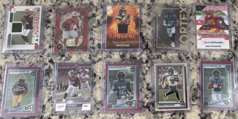 GREAT STEAL Panini autos, patches, numbered, inserts rated rookies 139 cars lot.